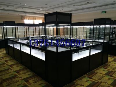 服裝鞋子包包展架展示柜特賣會(huì)柜臺(tái)貨架學(xué)校活動(dòng)展板展位展架展墻出租銷售